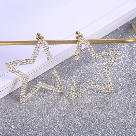 💎14K Gold Plated Fashion Statement Big CZ Earrings, GPMB1482 - Picture 6 of 7